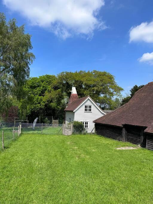 Vila Beautiful 2 Bed Oast - 15 Acre Farm - Tunbridge Wells Exteriér fotografie